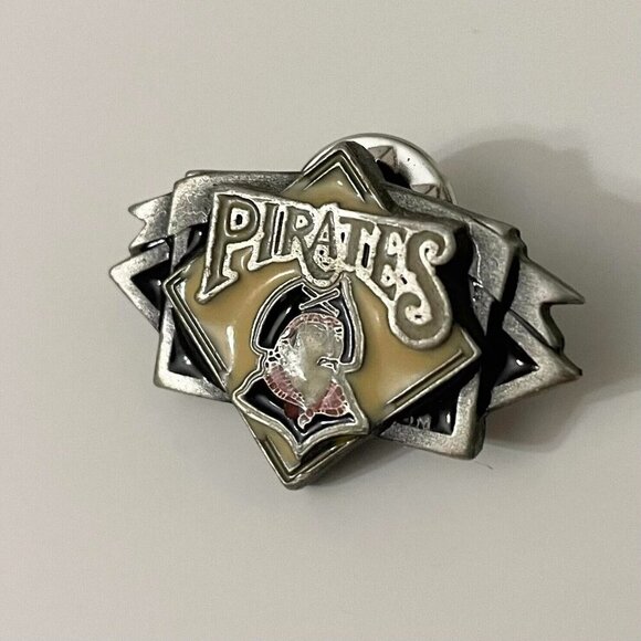Vtg Pittsburgh Pirates Baseball Pin - Picture 1 of 8